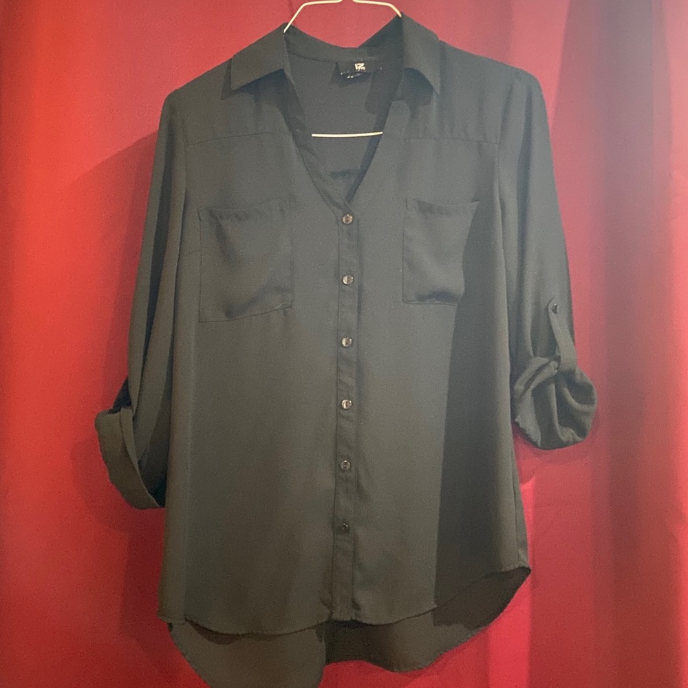 Black IZ Buyer dress shirt
